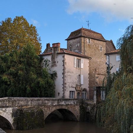 مبيت وإفطار كونفولين Manoir Des Arts المظهر الخارجي الصورة