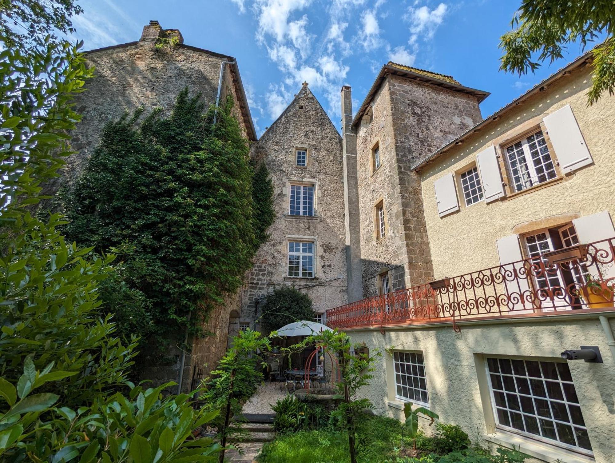 مبيت وإفطار كونفولين Manoir Des Arts المظهر الخارجي الصورة