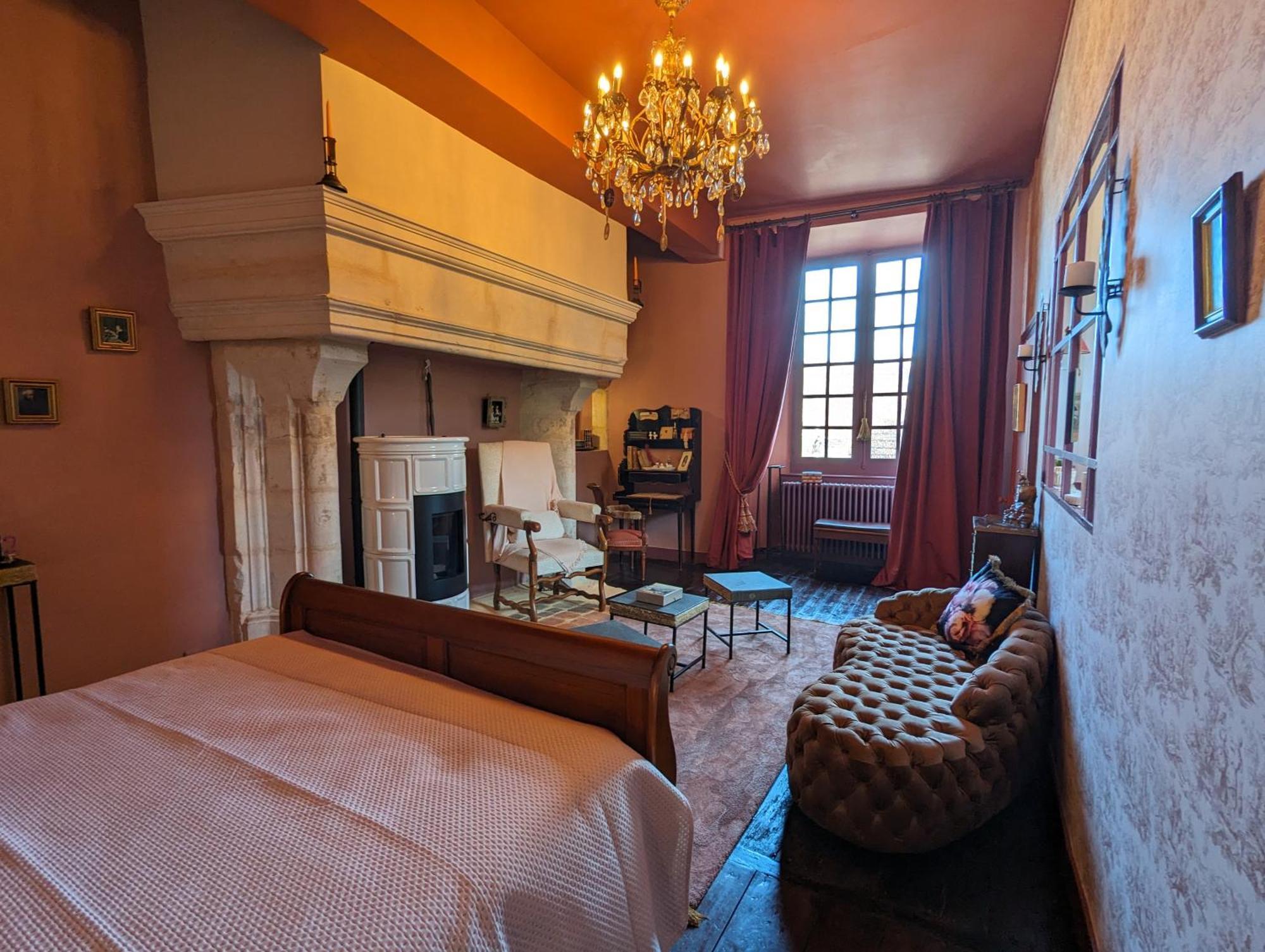 مبيت وإفطار كونفولين Manoir Des Arts المظهر الخارجي الصورة