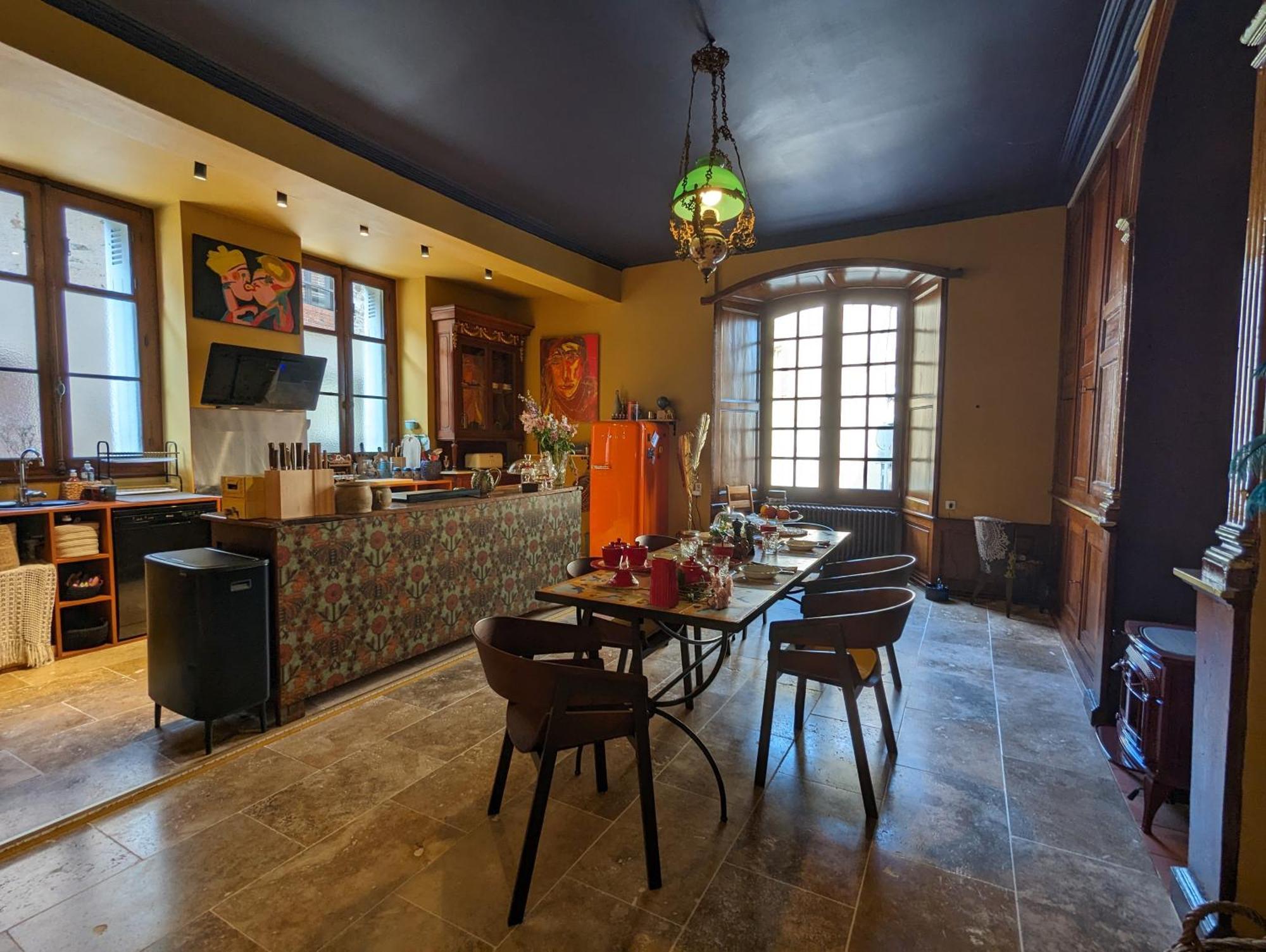 مبيت وإفطار كونفولين Manoir Des Arts المظهر الخارجي الصورة
